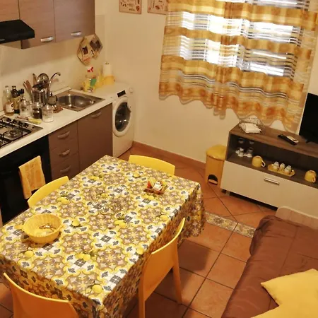 Casa Palazzo Reale Holiday home Palermo