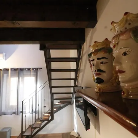 Casa Palazzo Reale 펜션 *